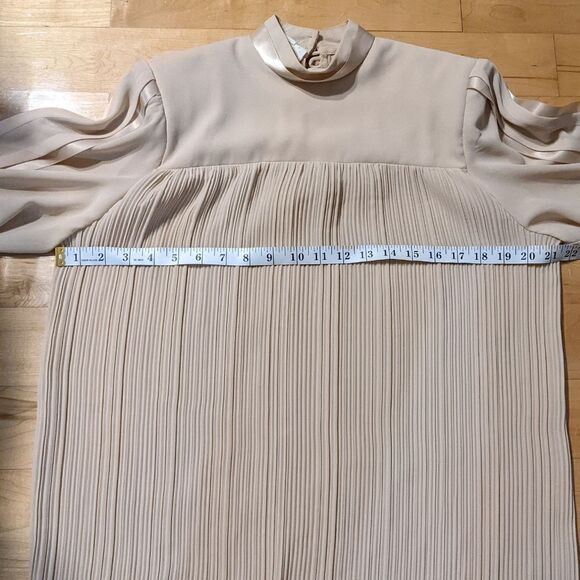 VINTAGE Pleated Midi trapeze Dress with high neck Beige neutral tone Small @L - Picture 8 of 12